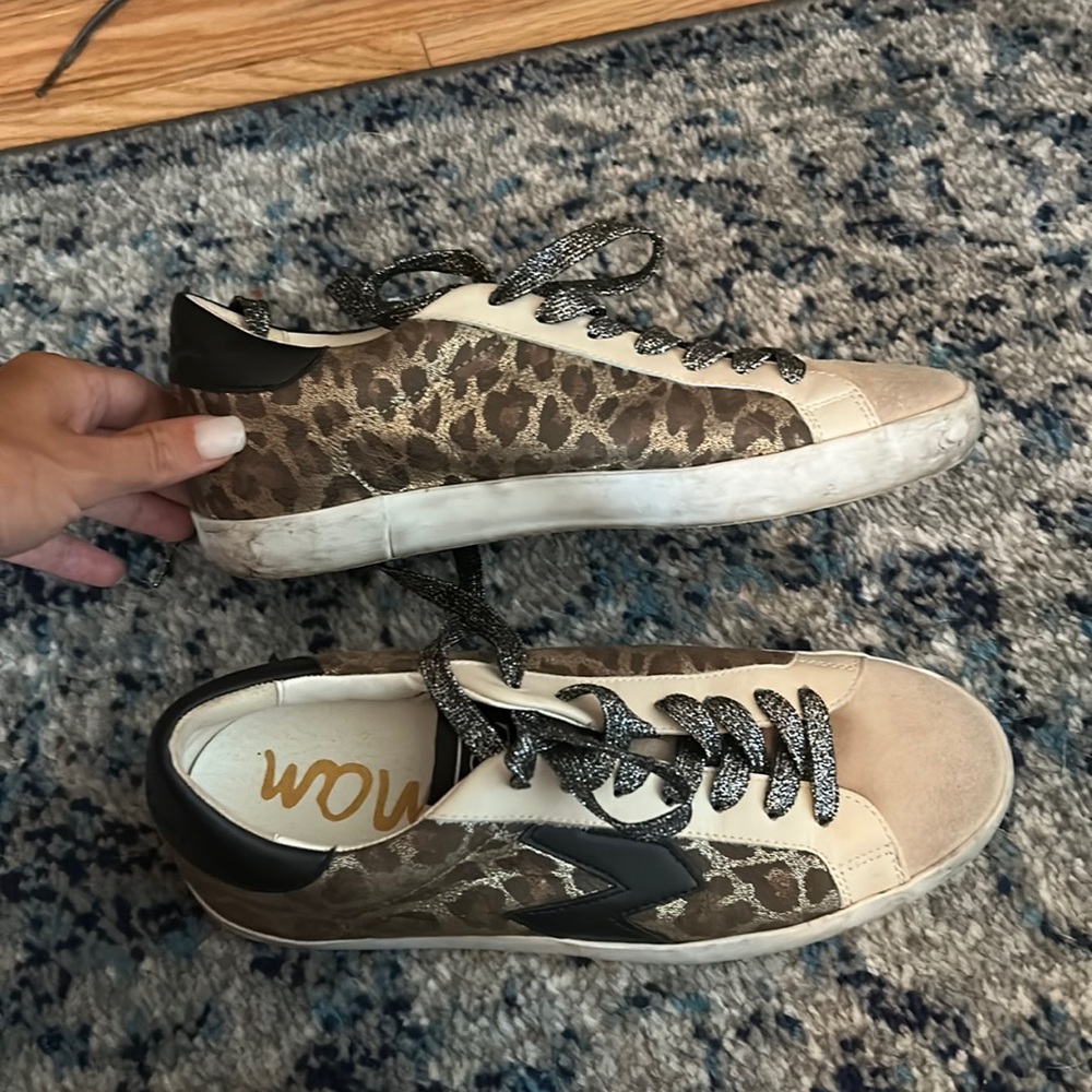 Sam Edelman sneakers. Size 6.5-7. Brand new only worn once.